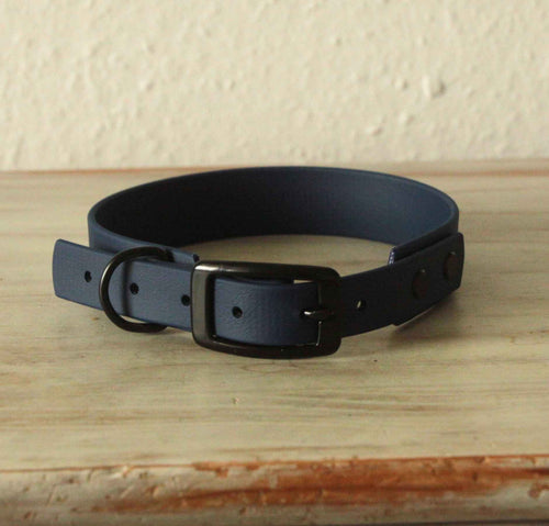 Dunkelblaues BioThane® Hundehalsband von LURO BERLIN